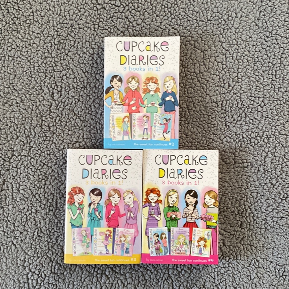 Cupcake diaries. New. 3 books.